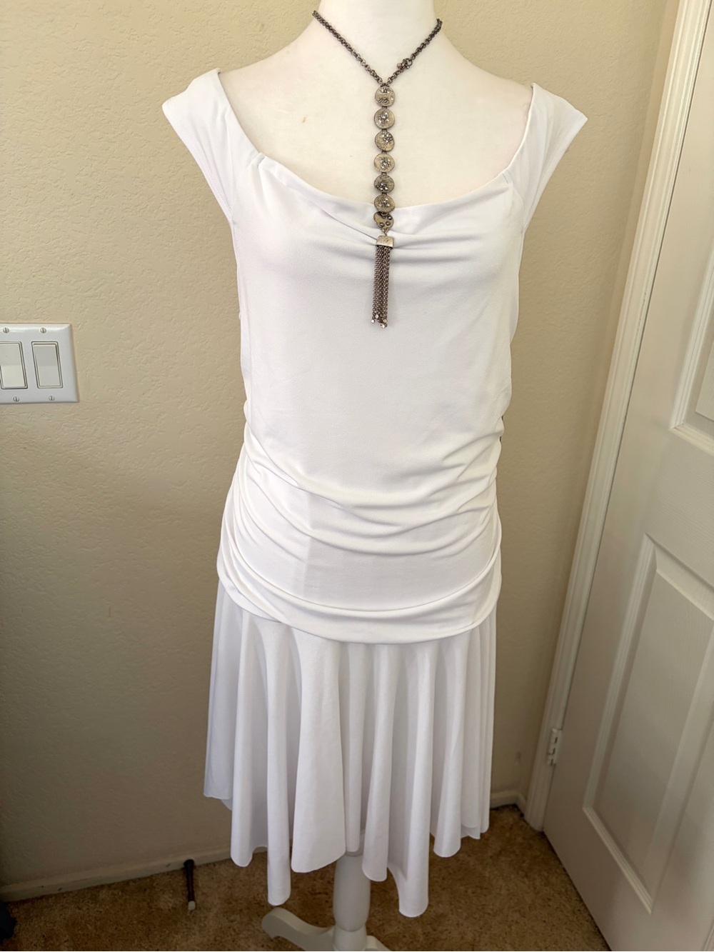 White Sleeveless Scoop Neck Dress